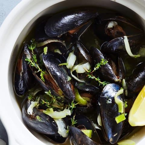 Belgian Moules Marinière Classic